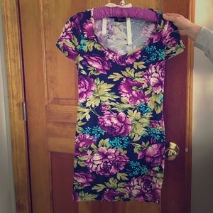 Tee shirt flower dress