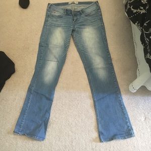 Hollister jeans