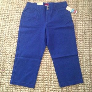 NWT!! Royal blue capris. Woman's size 12