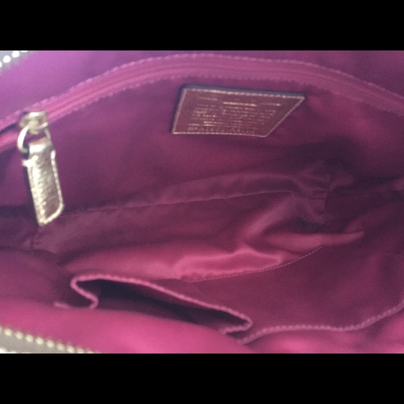 Authentic coach purse - Picture 3 of 4