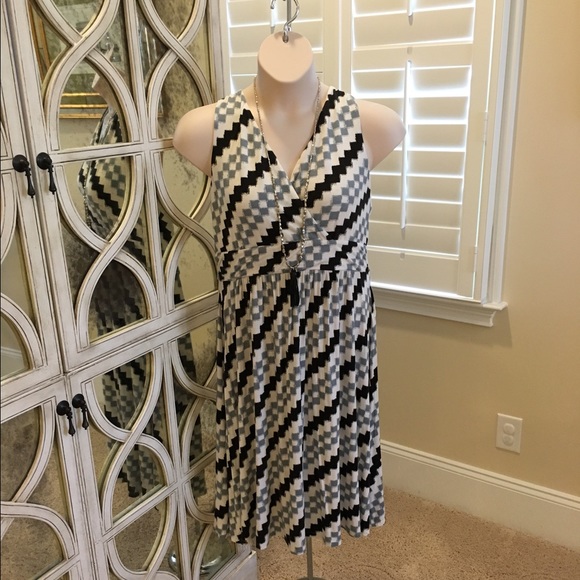 Old Navy Maternity Dress