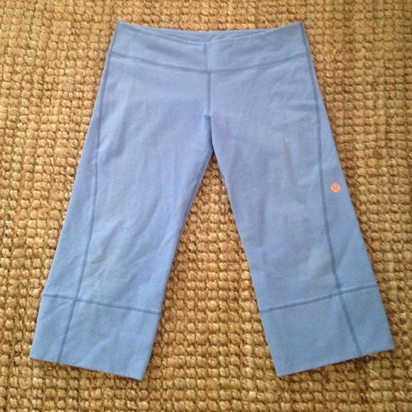 Lulu lemon capris