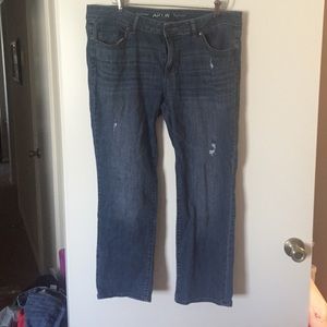 Boyfriend jean capris