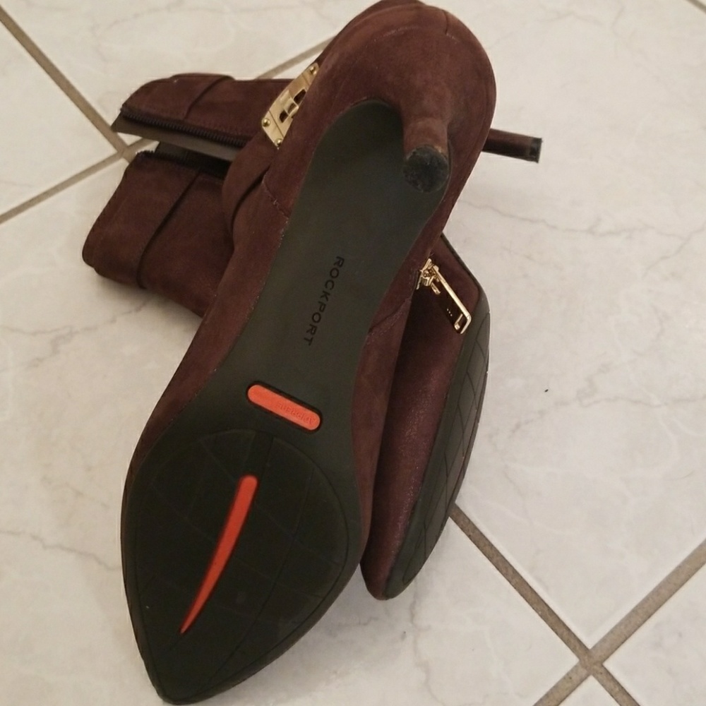 boots - Picture 2 of 2