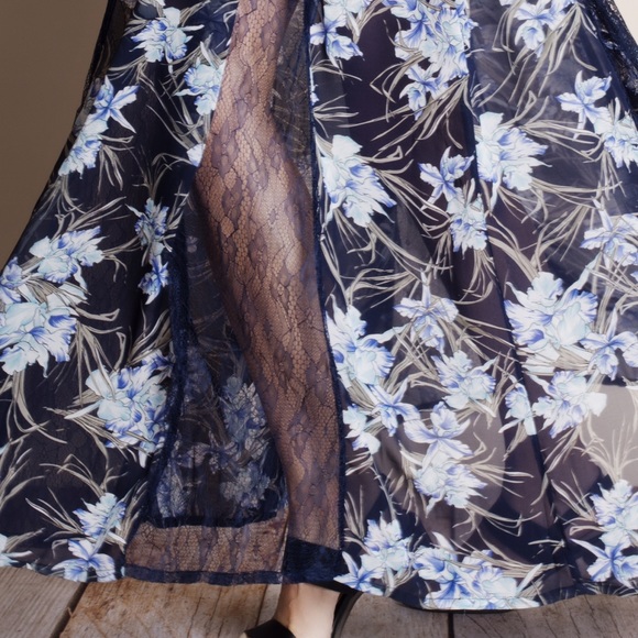 1DAYSALE Floral Chiffon Maxi Dress - Picture 3 of 4