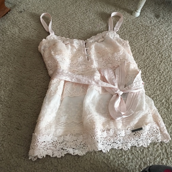 Abercrombie lace tank