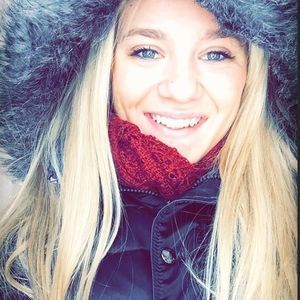 Meet your Posher, Toni