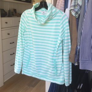 Vineyard vines striped sweatshirt
