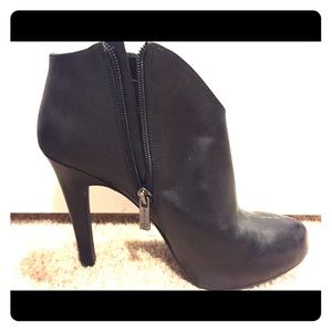 Jessica Simpson black leather booties