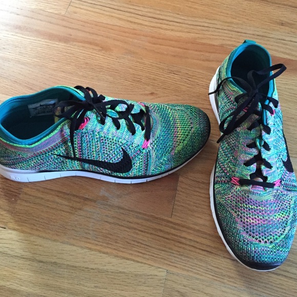 NWT Nike Free sneakers