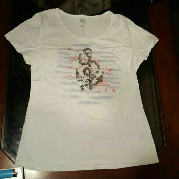 Pretty anchor shirt