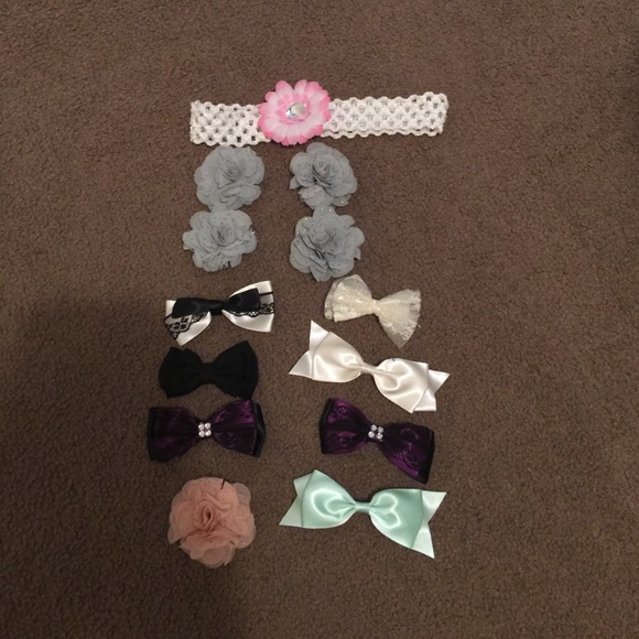 Bundle of 12 New Hair Clip Bows & Headband