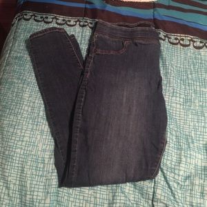 Dark-wash Skinny Jeggings