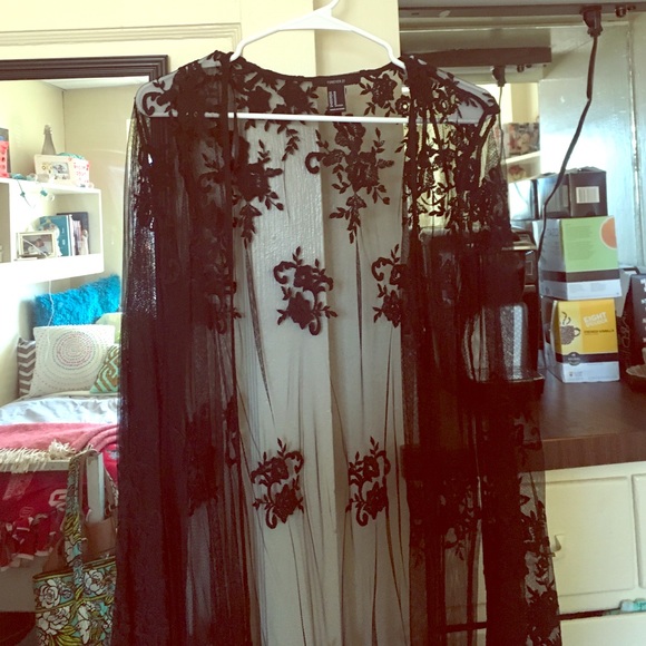 Black Lace Kimono