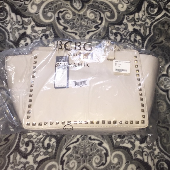 🚨SOLD🚨BCBG Paris Studded Tote💕 - Picture 4 of 4