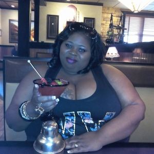 Meet your Posher, Keona