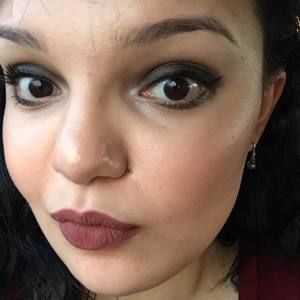 Meet your Posher, Justine