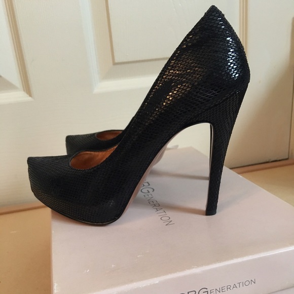 Bcbgeneration Parade Pump - image 4