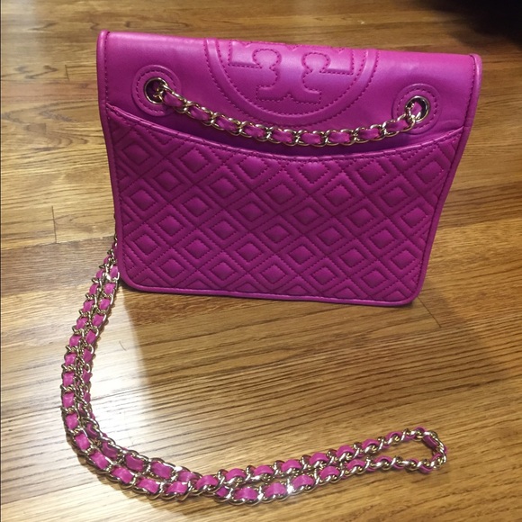 Tory Burch Fleming Medium Bag