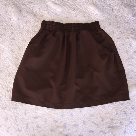 American Apparel brown mini skirt with pockets