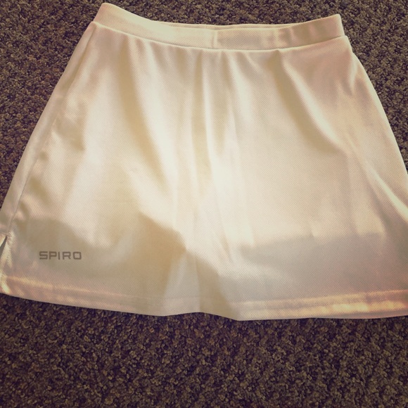 Cute White Tennis Skort NWOT