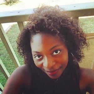 Meet your Posher, Alisha