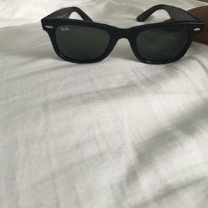 Authentic Ray Ban Wayfarer
