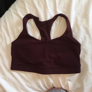 Lulu lemon sports bra