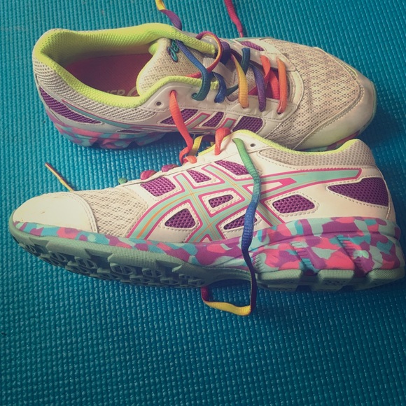 Asics running shoe - Picture 1 of 1