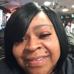 Meet your Posher, Tosha