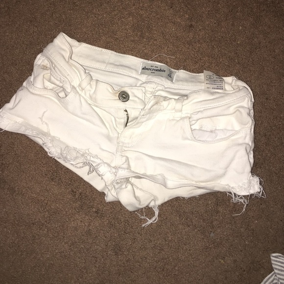 Abercrombie kids shorts