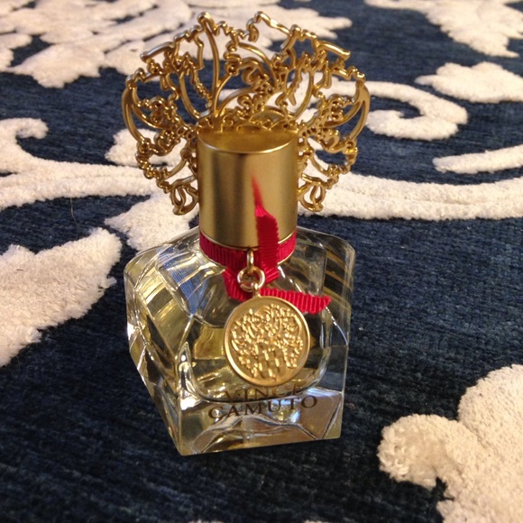 Vince Camuto perfume