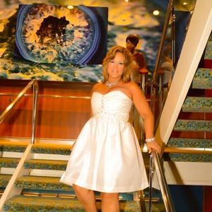 Meet your Posher, Deborah