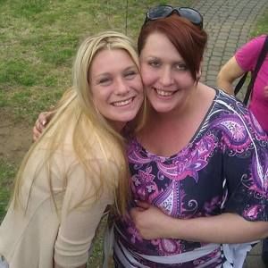 Meet your Posher, Casinia