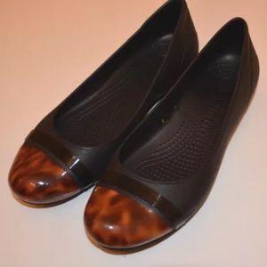 NEW CROCS CAP TOE Ballet Flats 9 DRESS Shoes