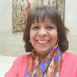 Meet your Posher, Gloria