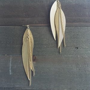 Leaf earrings