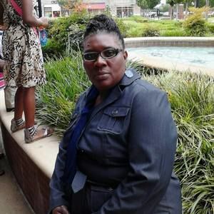 Meet your Posher, Brenda