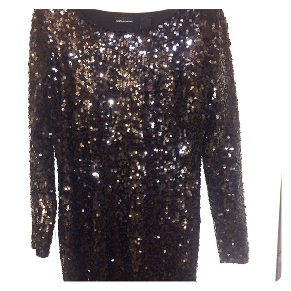 Black sequin 3/4 mid thigh dress