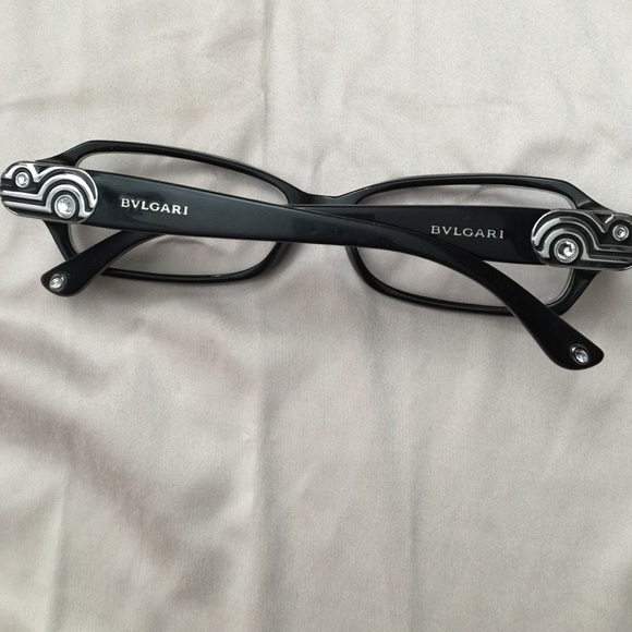 Unisex Bvlgari eyeglasses in black - Picture 2 of 4