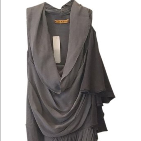 Alice & Olivia grey short silk dress