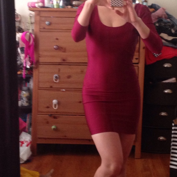 Dress - Picture 3 of 4