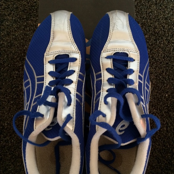 Track spikes - Picture 2 of 6