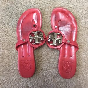 PRICE FIRM Tory Burch red Miller sandals