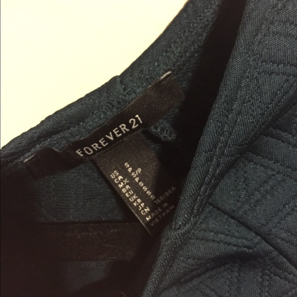 Structured dress - Picture 3 of 3