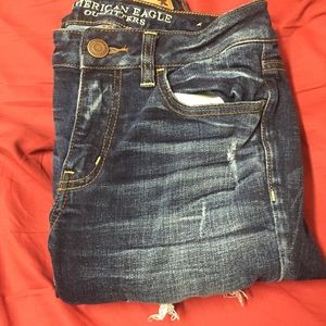 like new America eagle jeans