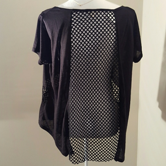 'Party in the Back' Black top with fishnet cutouts - Picture 4 of 4