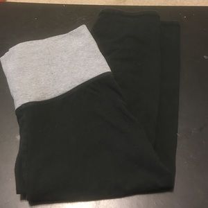 Cropped Yoga Leggings