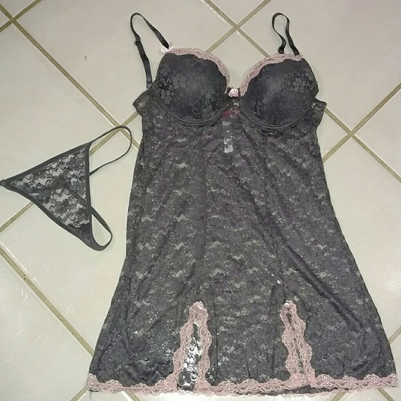 Reposh gray & pink lingerie