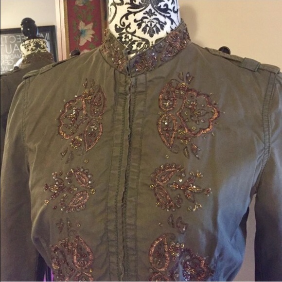 🚨FINAL Zara Embroidered Green Jacket